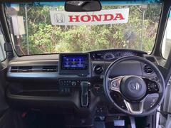 �ե���ȥ��饹���礭�����磻�ɤʻ볦�Ǳ�ž�⤷�䤹���ʤ�褦�ˡ��߷פ���Ƥ��ޤ��� 3