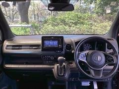 �ե���ȥ��饹���礭�����磻�ɤʻ볦�Ǳ�ž�⤷�䤹���ʤ�褦�ˡ��߷פ���Ƥ��ޤ��� 3