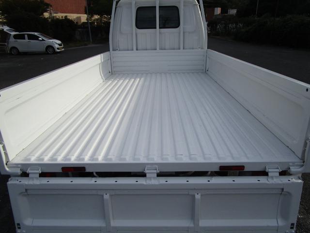 バネットトラック 1t積スーパーロー平ボディーリアルタイヤ ・内外装クリーニング仕上・ワンオーナー車・運転席エアバック(9枚目)