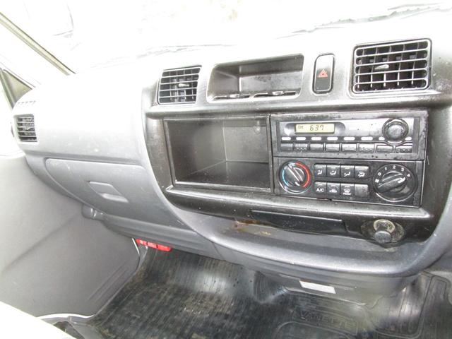 バネットトラック 1t積スーパーロー平ボディーリアルタイヤ ・内外装クリーニング仕上・ワンオーナー車・運転席エアバック(17枚目)