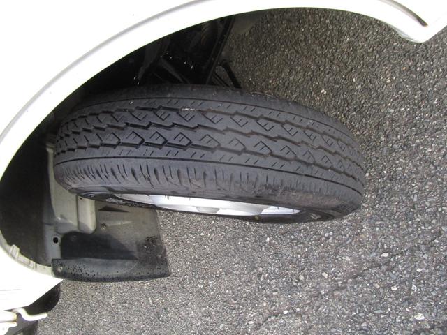 バネットトラック 1t積スーパーロー平ボディーリアルタイヤ ・内外装クリーニング仕上・ワンオーナー車・運転席エアバック(27枚目)