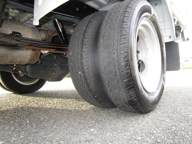 バネットトラック 1t積スーパーロー平ボディーリアルタイヤ ・内外装クリーニング仕上・ワンオーナー車・運転席エアバック(29枚目)