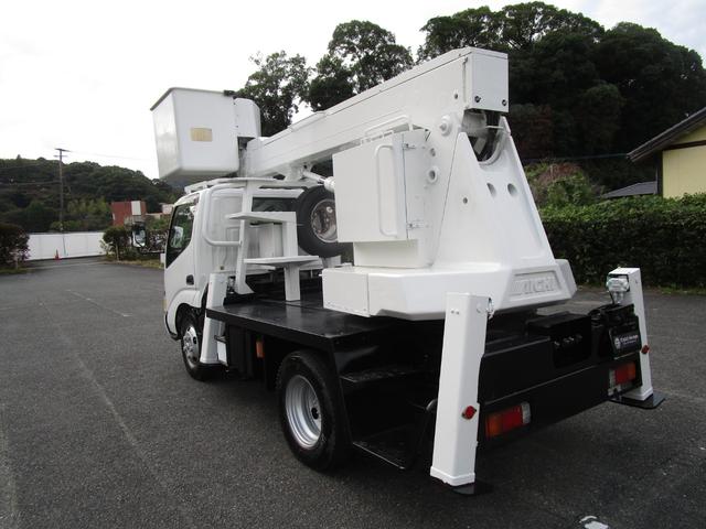 デュトロ 高所作業車 ・内外装クリーニング仕上・運転席エアバック・ABS・アイチ社製高所作業車・SS12A型・バケット積載荷重200K・オールペイント済・左側電動格納ミラー(7枚目)