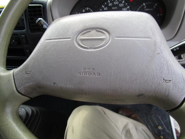 デュトロ 高所作業車 ・内外装クリーニング仕上・運転席エアバック・ABS・アイチ社製高所作業車・SS12A型・バケット積載荷重200K・オールペイント済・左側電動格納ミラー(16枚目)