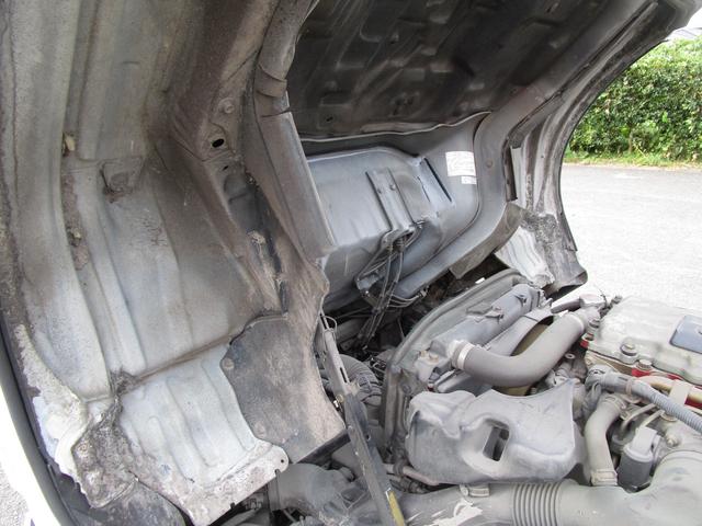 デュトロ 高所作業車 ・内外装クリーニング仕上・運転席エアバック・ABS・アイチ社製高所作業車・SS12A型・バケット積載荷重200K・オールペイント済・左側電動格納ミラー(22枚目)