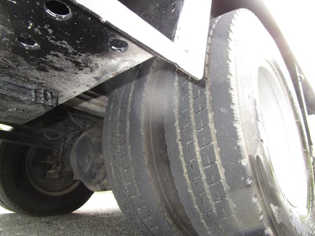 デュトロ 高所作業車 ・内外装クリーニング仕上・運転席エアバック・ABS・アイチ社製高所作業車・SS12A型・バケット積載荷重200K・オールペイント済・左側電動格納ミラー(29枚目)