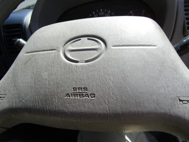 デュトロ 高所作業車　・内外装クリーニング仕上・運転席エアバック・ＡＢＳ・アイチ社製高所作業車・ＳＳ１０Ａ型・バケット積載荷重２００Ｋ・作業高９．７ｍ・ＥＳスタート付・左側電動格納ミラー（16枚目）