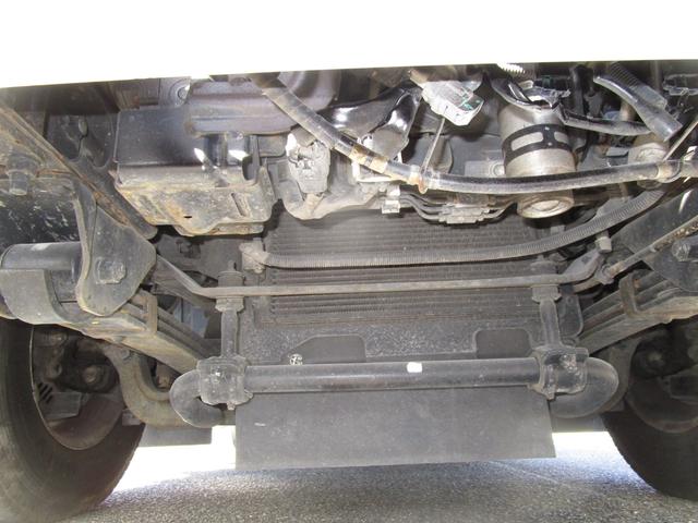 デュトロ 高所作業車　・内外装クリーニング仕上・運転席エアバック・ＡＢＳ・アイチ社製高所作業車・ＳＳ１０Ａ型・バケット積載荷重２００Ｋ・作業高９．７ｍ・ＥＳスタート付・左側電動格納ミラー（19枚目）