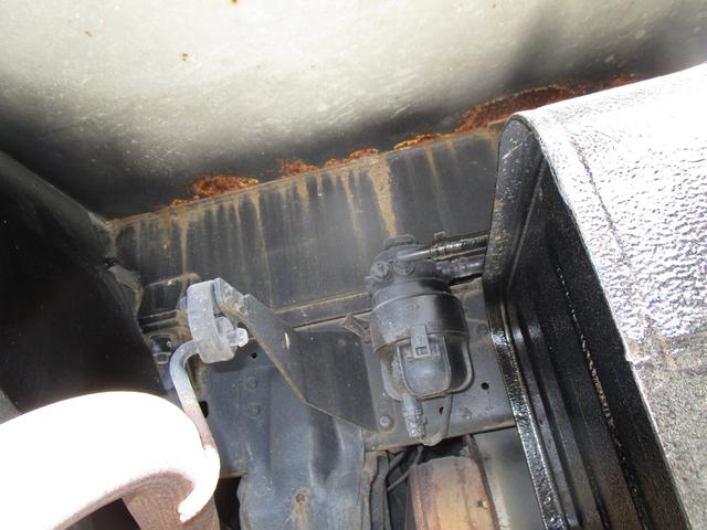 デュトロ 高所作業車　・内外装クリーニング仕上・運転席エアバック・ＡＢＳ・アイチ社製高所作業車・ＳＳ１０Ａ型・バケット積載荷重２００Ｋ・作業高９．７ｍ・ＥＳスタート付・左側電動格納ミラー（22枚目）