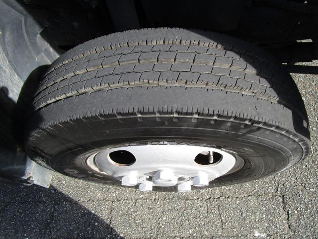 デュトロ 高所作業車　・内外装クリーニング仕上・運転席エアバック・ＡＢＳ・アイチ社製高所作業車・ＳＳ１０Ａ型・バケット積載荷重２００Ｋ・作業高９．７ｍ・ＥＳスタート付・左側電動格納ミラー（28枚目）