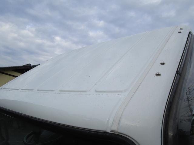 キャンター ２ｔ全低床平ボディー　・内外装クリーニング仕上・ワンオーナー車・車検時記録簿全有・運転席エアバック・ＡＢＳ・左側電動格納ミラー・イージーゴー（坂道発進装置）（8枚目）