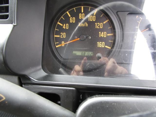 エルフトラック ２ｔワイドロングフラットロー平ボディー　・内外装クリーニング仕上・ワンオーナー車（法人）・運転席エアバック（20枚目）