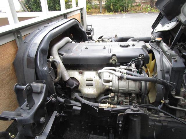 エルフトラック ２ｔワイドロングフラットロー平ボディー　・内外装クリーニング仕上・ワンオーナー車（法人）・運転席エアバック（33枚目）