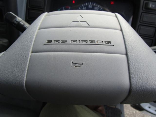 キャンター ２ｔ４ＷＤ全低床ダンプ　・内外装クリーニング仕上・ワンオーナー車・フルタイム４ＷＤ・あおり支柱無・メッキパーツ・ブリッジフック・運転席エアバック・ブリジストンミックスタイヤ６本（25枚目）