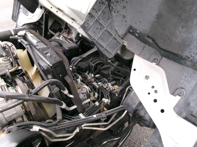 エルフトラック ２ｔフルフラットローダンプ　・内外装クリーニング仕上・ワンオーナー車・あおり支柱無３方開・ブリッジフック・運転席エアバック・ＡＢＳ・ＨＳＡ（30枚目）