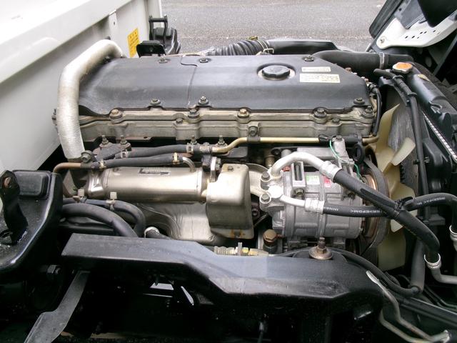 エルフトラック ２ｔフルフラットローダンプ　・内外装クリーニング仕上・ワンオーナー車・あおり支柱無３方開・ブリッジフック・運転席エアバック・ＡＢＳ・ＨＳＡ（32枚目）