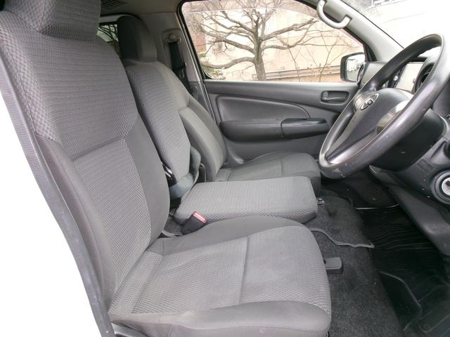 キャラバン ５ドア　ロングＶＸ　・内外装クリーニング仕上・ワンオーナー車・６人乗り・記録簿（Ｒ１年〜Ｒ６年全て日産ディーラー）・アラウンドモニター・ＥＴＣ・ドライブレコーダー・Ｗエアコン（12枚目）