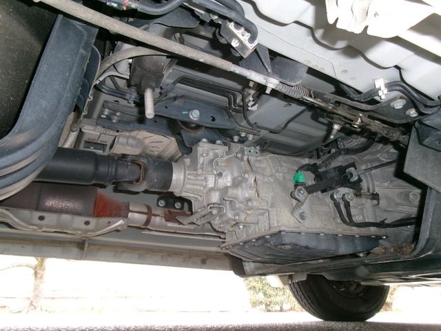 キャラバン ５ドア　ロングＶＸ　・内外装クリーニング仕上・ワンオーナー車・６人乗り・記録簿（Ｒ１年〜Ｒ６年全て日産ディーラー）・アラウンドモニター・ＥＴＣ・ドライブレコーダー・Ｗエアコン（21枚目）