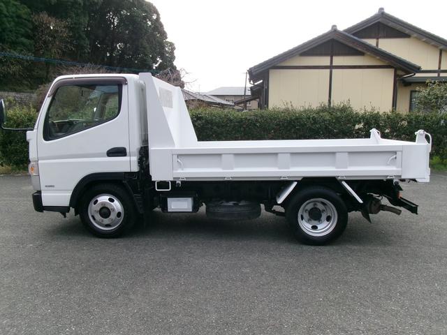 キャンター ２ｔ全低床ダンプ　内外装クリーニング仕上・ブリッジフック・リアゲートロックピン・電動格納ミラー（左）・ＥＴＣ・ミックスタイヤ６本・イージーゴー（坂道発進装置）・運転席エアバック（5枚目）