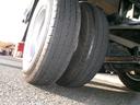 リアタイヤ：１８５Ｒ１４　８ＰＲ（８分山）