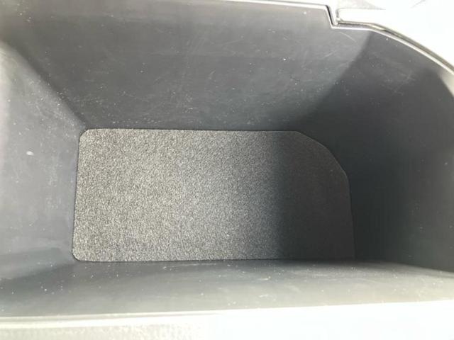 カムリ Ｇ　保証書／ディスプレイオーディオ＋ナビ／衝突安全装置／車線逸脱防止支援システム／ヘッドランプ　ＬＥＤ／Ｂｌｕｅｔｏｏｔｈ接続／ＥＴＣ／ＥＢＤ付ＡＢＳ／横滑り防止装置／アイドリングストップ　バックカメラ（28枚目）