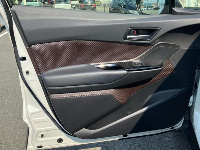 Ｃ－ＨＲ Ｇ　保証書／純正　９インチ　ＳＤナビ／トヨタセーフティセンス／シートヒーター／車線逸脱防止支援システム／シート　ハーフレザー／パーキングアシスト　バックガイド／ヘッドランプ　ＬＥＤ　衝突被害軽減システム（22枚目）