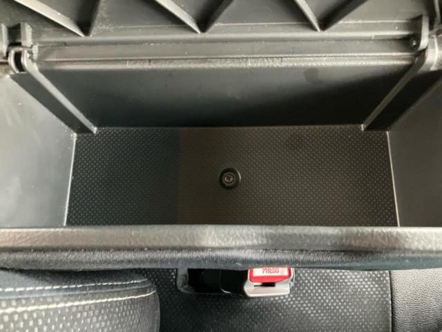 タント カスタムＲＳトップエディションＳＡ２　保証書／純正　８インチ　ＳＤナビ／スマートアシスト（トヨタ・ダイハツ）／両側電動スライドドア／シート　ハーフレザー／パーキングアシスト　バックガイド／ヘッドランプ　ＨＩＤ　衝突被害軽減システム（28枚目）
