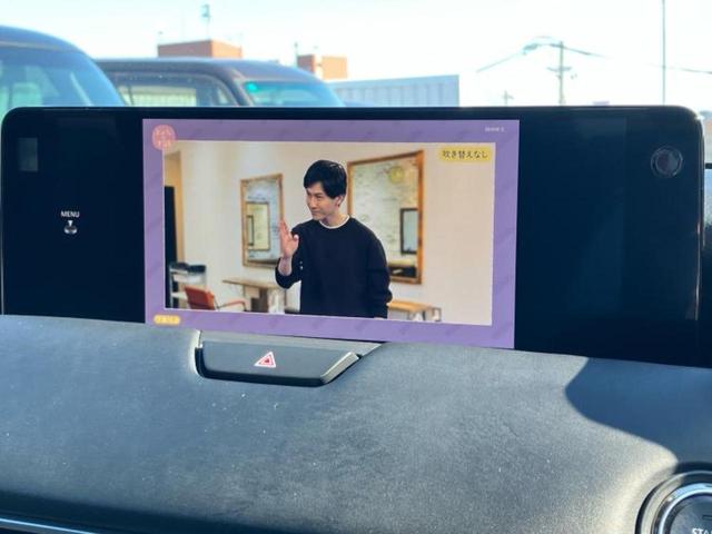 ＣＸ－６０ ＸＤエクスクルーシブモード　サンルーフ／純正エアロ／ＢＯＳＥ／保証書／純正　１１．６インチ　ＳＤナビ／アイアクティブセンス（マツダ）／シートヒーター　全席／全方位モニター／車線逸脱防止支援システム／シート　合皮／電動バックドア（13枚目）
