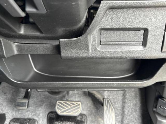 スペーシアカスタムＺ Ｚ　保証書／ディスプレイオーディオ／電動スライドドア／シートヒーター　運転席／ヘッドランプ　ＨＩＤ／ＵＳＢジャック／Ｂｌｕｅｔｏｏｔｈ接続／ＥＢＤ付ＡＢＳ／アイドリングストップ／ＤＶＤ／禁煙車　ＤＶＤ再生（34枚目）