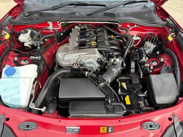 ロードスター Ｓ　新品タイヤ／ヘッドランプ　ＨＩＤ／ＵＳＢジャック／ＥＴＣ／ＥＢＤ付ＡＢＳ／横滑り防止装置／エアバッグ　運転席／エアバッグ　助手席／ＭＴモード付き／アルミホイール　純正　１６インチ　ＨＩＤヘッドライト（48枚目）