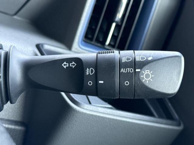 タント カスタムX 新品タイヤ/保証書/社外 9インチ SDナビ/スマートアシスト(トヨタ・ダイハツ)/両側電動スライドドア/シートヒーター 前席/車線逸脱防止支援システム/シート ハーフレザー 衝突被害軽減システム(15枚目)