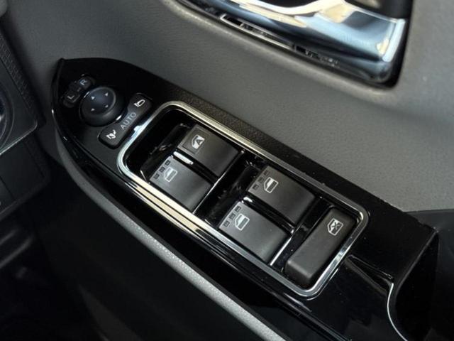 タント カスタムX 新品タイヤ/保証書/社外 9インチ SDナビ/スマートアシスト(トヨタ・ダイハツ)/両側電動スライドドア/シートヒーター 前席/車線逸脱防止支援システム/シート ハーフレザー 衝突被害軽減システム(41枚目)