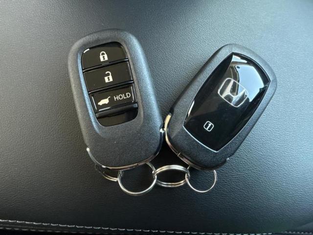 ZR-V eHEV Z 保証書/ディスプレイオーディオ9インチ/ホンダセンシング/シートヒーター 前席/マルチビューカメラシステム/車線逸脱防止支援システム/シート フルレザー/電動バックドア/登録済未使用車 革シート TV(33枚目)