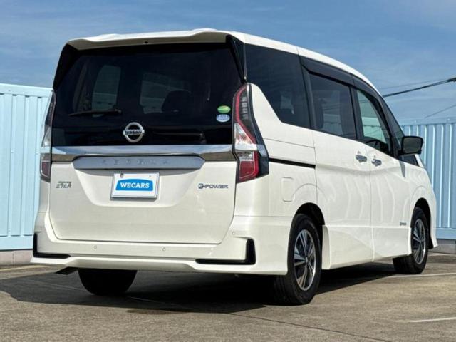 セレナ ｅパワーハイウェイスターＶ　保証書／純正　１０インチ　ＳＤナビ／エマージェンシーブレーキ／両側電動スライドドア／アラウンドビューモニター／車線逸脱防止支援システム／プロパイロット／ドライブレコーダー　純正　衝突被害軽減システム（3枚目）