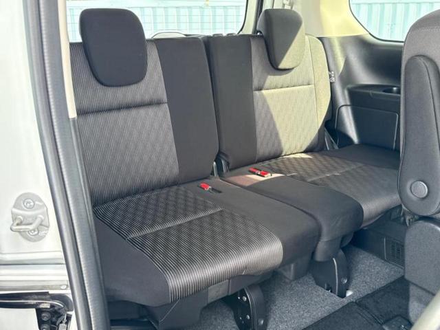 セレナ ｅパワーハイウェイスターＶ　保証書／純正　１０インチ　ＳＤナビ／エマージェンシーブレーキ／両側電動スライドドア／アラウンドビューモニター／車線逸脱防止支援システム／プロパイロット／ドライブレコーダー　純正　衝突被害軽減システム（6枚目）