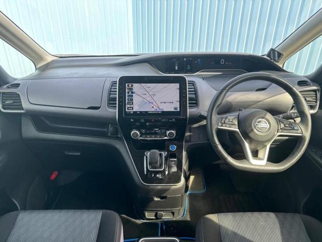 セレナ ｅパワーハイウェイスターＶ　保証書／純正　１０インチ　ＳＤナビ／エマージェンシーブレーキ／両側電動スライドドア／アラウンドビューモニター／車線逸脱防止支援システム／プロパイロット／ドライブレコーダー　純正　衝突被害軽減システム（26枚目）