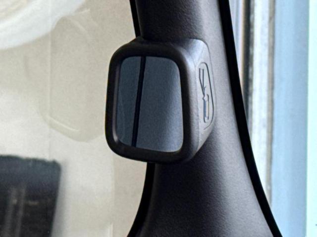 Ｎ－ＢＯＸ ヒョウジュン　保証書／純正　８インチ　ナビ／ホンダセンシング／電動スライドドア／車線逸脱防止支援システム／ドライブレコーダー　前後／ヘッドランプ　ＬＥＤ／ＵＳＢジャック／Ｂｌｕｅｔｏｏｔｈ接続／ＥＴＣ　バックカメラ（42枚目）