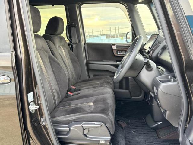 Ｎ－ＢＯＸカスタム Ｇ・Ｌホンダセンシング　新品タイヤ／保証書／純正　８インチ　ＳＤナビ／ホンダセンシング／電動スライドドア／車線逸脱防止支援システム／ヘッドランプ　ＬＥＤ／ＵＳＢジャック／Ｂｌｕｅｔｏｏｔｈ接続／ＥＴＣ／ＥＢＤ付ＡＢＳ（4枚目）