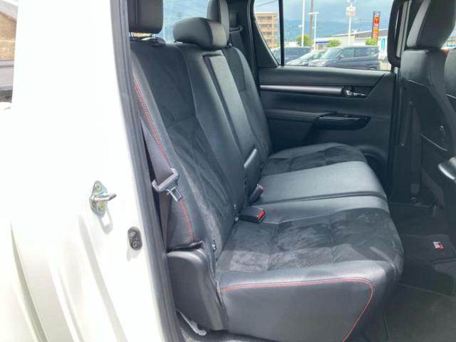 ハイラックス ４ＷＤ　Ｚ　ＧＲスポーツ　ＪＢＬ／保証書／ディスプレイオーディオ＋ナビ／衝突安全装置／全方位モニター／車線逸脱防止支援システム／パーキングアシスト　バックガイド／ドライブレコーダー　社外　衝突被害軽減システム　全周囲カメラ（5枚目）