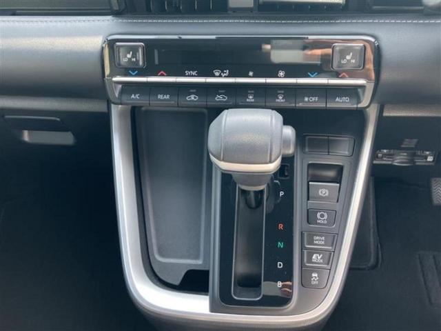 ノア ハイブリッドＳ－Ｚ　新品タイヤ／保証書／ディスプレイオーディオ＋ナビ１０．５インチ／トヨタセーフティセンス／両側電動スライドドア／シートヒーター　前席／車線逸脱防止支援システム／シート　ハーフレザー　衝突被害軽減システム（14枚目）