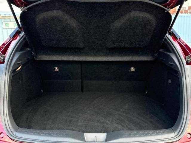 ＷＥＣＡＲＳでは登録（届出）済未使用車や走行距離１万ｋｍ未満の在庫車も多数ご用意しております！状態は良いものが良いけど、新車は高いな・・・そんなお客様にオススメです！