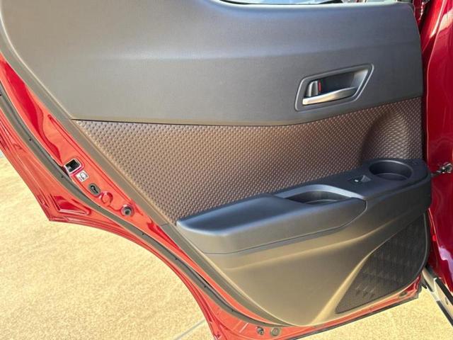 ＷＥＣＡＲＳではほぼ毎日新しい在庫車両を入荷しております！お客様のこだわりを叶える１台がきっとＷＥＣＡＲＳにあるはずです！