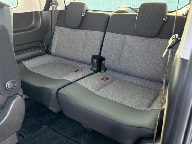 フリード ｅＨＥＶエアーＥＸ　新品タイヤ／純正　９インチ　メモリーナビ／ホンダセンシング／両側電動スライドドア／シートヒーター　前席／車線逸脱防止支援システム／パーキングアシスト　バックガイド／ヘッドランプ　ＬＥＤ　バックカメラ（19枚目）