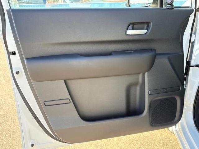 フリード ｅＨＥＶエアーＥＸ　新品タイヤ／純正　９インチ　メモリーナビ／ホンダセンシング／両側電動スライドドア／シートヒーター　前席／車線逸脱防止支援システム／パーキングアシスト　バックガイド／ヘッドランプ　ＬＥＤ　バックカメラ（23枚目）