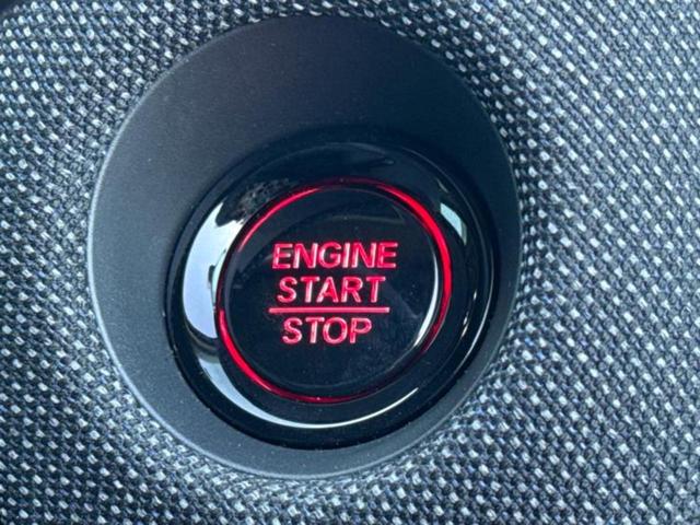 フリード ｅＨＥＶエアーＥＸ　新品タイヤ／純正　９インチ　メモリーナビ／ホンダセンシング／両側電動スライドドア／シートヒーター　前席／車線逸脱防止支援システム／パーキングアシスト　バックガイド／ヘッドランプ　ＬＥＤ　バックカメラ（26枚目）