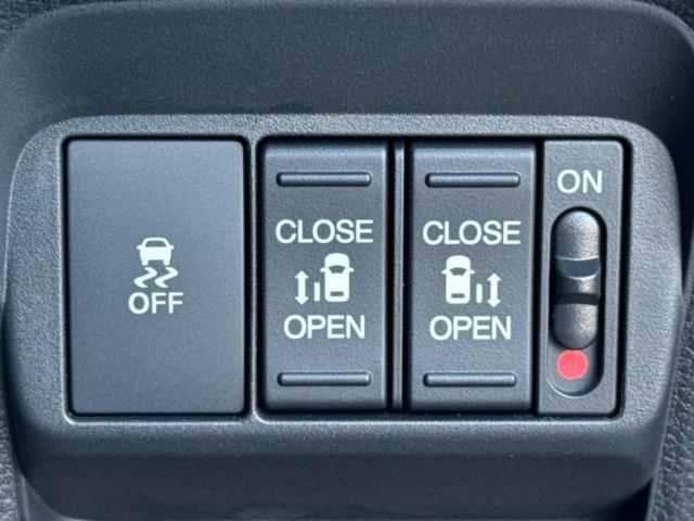 フリード ｅＨＥＶエアーＥＸ　新品タイヤ／純正　９インチ　メモリーナビ／ホンダセンシング／両側電動スライドドア／シートヒーター　前席／車線逸脱防止支援システム／パーキングアシスト　バックガイド／ヘッドランプ　ＬＥＤ　バックカメラ（29枚目）