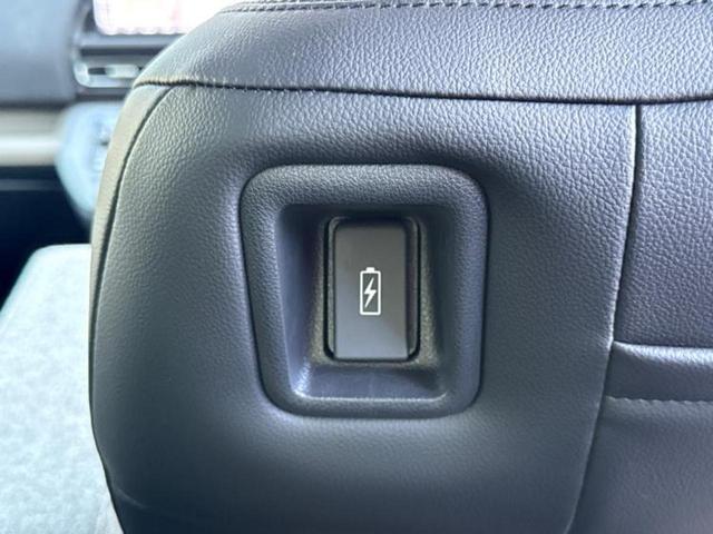 フリード ｅＨＥＶエアーＥＸ　新品タイヤ／純正　９インチ　メモリーナビ／ホンダセンシング／両側電動スライドドア／シートヒーター　前席／車線逸脱防止支援システム／パーキングアシスト　バックガイド／ヘッドランプ　ＬＥＤ　バックカメラ（43枚目）