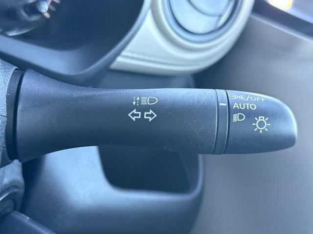 デイズ Ｓ　保証書／エマージェンシーブレーキ／ＥＢＤ付ＡＢＳ／横滑り防止装置／アイドリングストップ／禁煙車／パワーウインドウ／インテリジェントキー／パワーステアリング／オートライト／マニュアルエアコン／取扱説明書（11枚目）