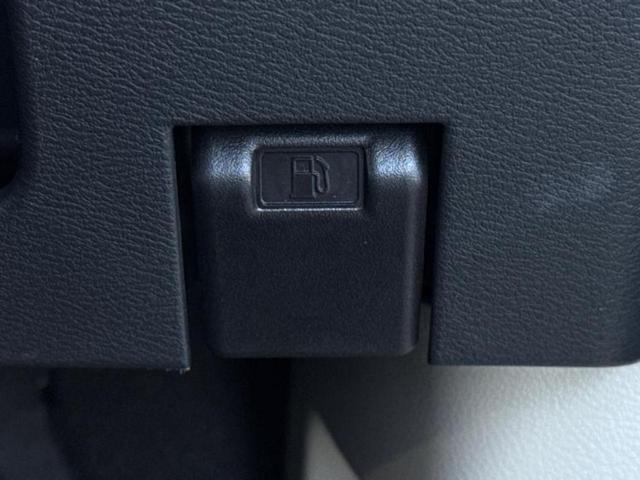 デイズ Ｓ　保証書／エマージェンシーブレーキ／ＥＢＤ付ＡＢＳ／横滑り防止装置／アイドリングストップ／禁煙車／パワーウインドウ／インテリジェントキー／パワーステアリング／オートライト／マニュアルエアコン／取扱説明書（39枚目）