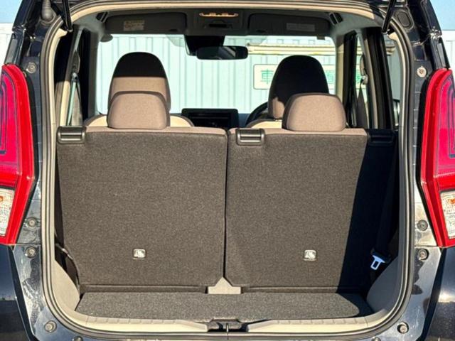 デイズ Ｓ　新品タイヤ／保証書／エマージェンシーブレーキ／車線逸脱防止支援システム／アイドリングストップ／禁煙車／エアバッグ　運転席／エアバッグ　助手席／エアバッグ　サイド／衝突安全ボディ／オートライト（8枚目）